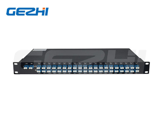 1U रैक माउंट 40CH AAWG DWDM मक्स डेमक्स मॉड्यूल 100GHz चैनल स्पेसिंग और LC/UPC कनेक्टर के साथ